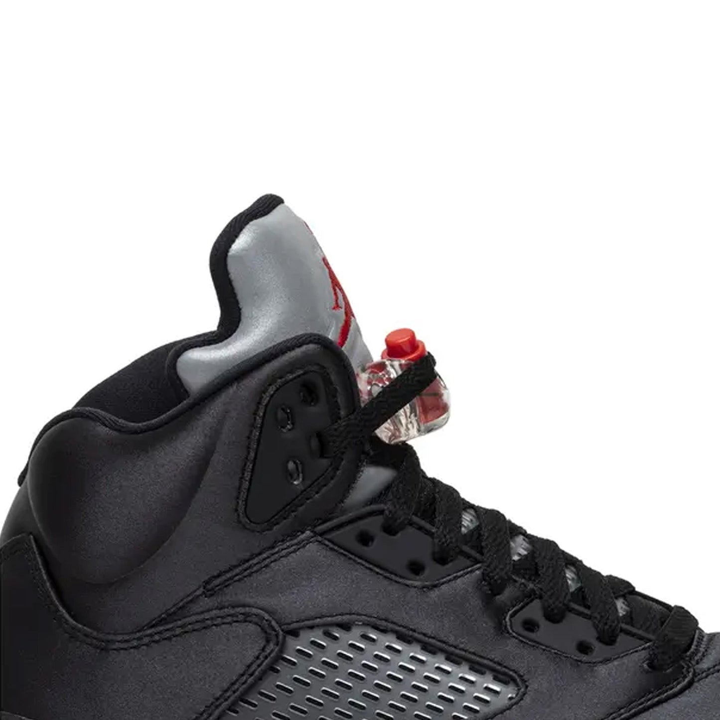 5 'Satin Bred'
