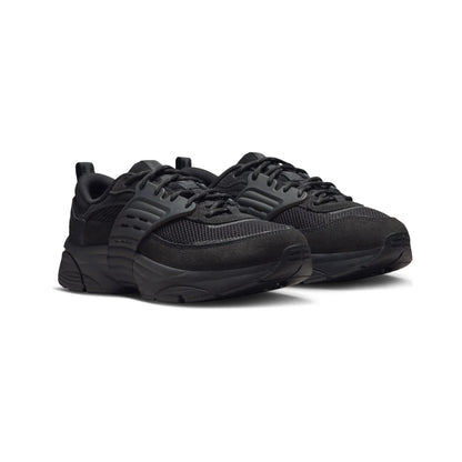 Trunner O/S 'Triple Black' (2025)
