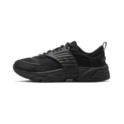 Trunner O/S 'Triple Black' (2025)