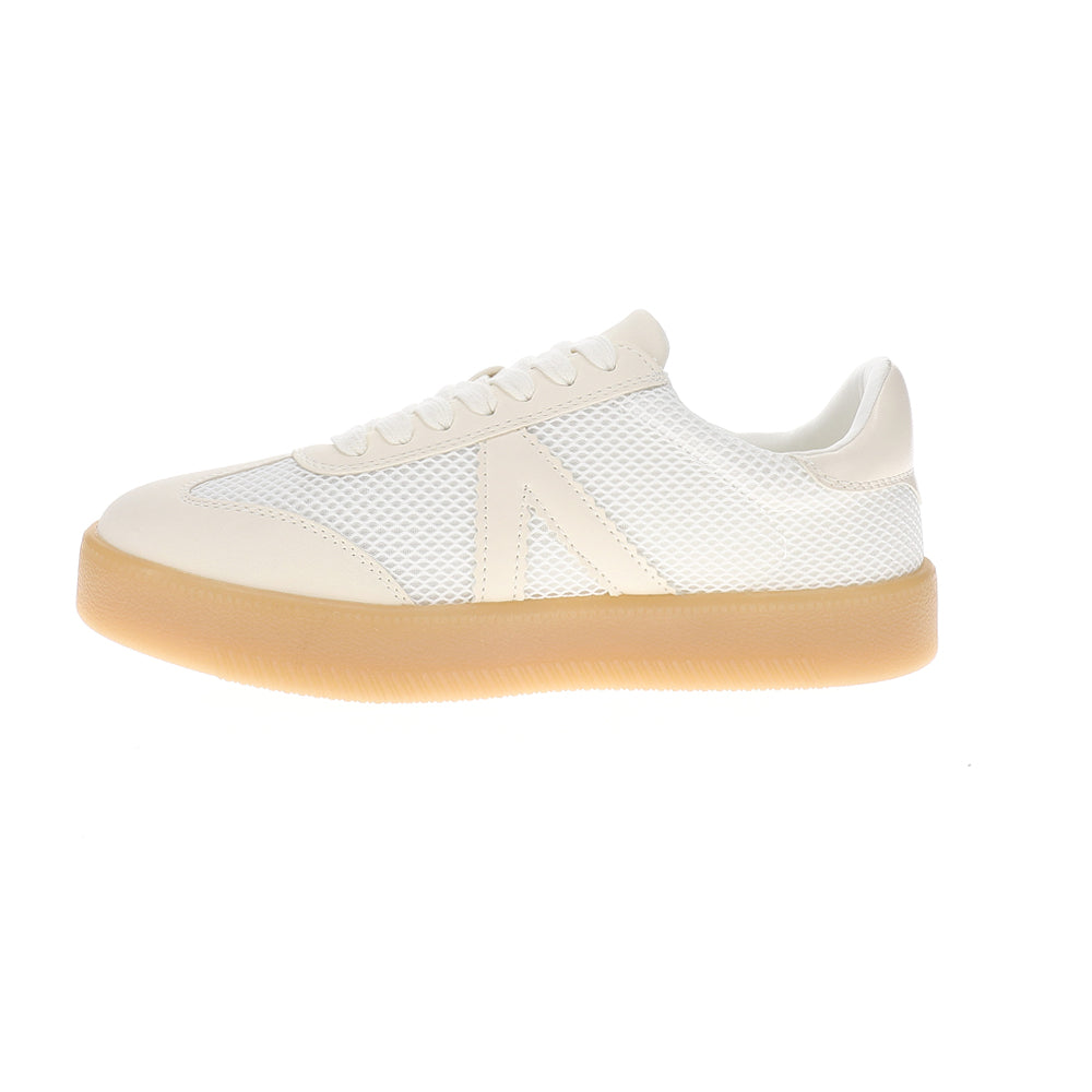 Axel Lace Up Sneakers