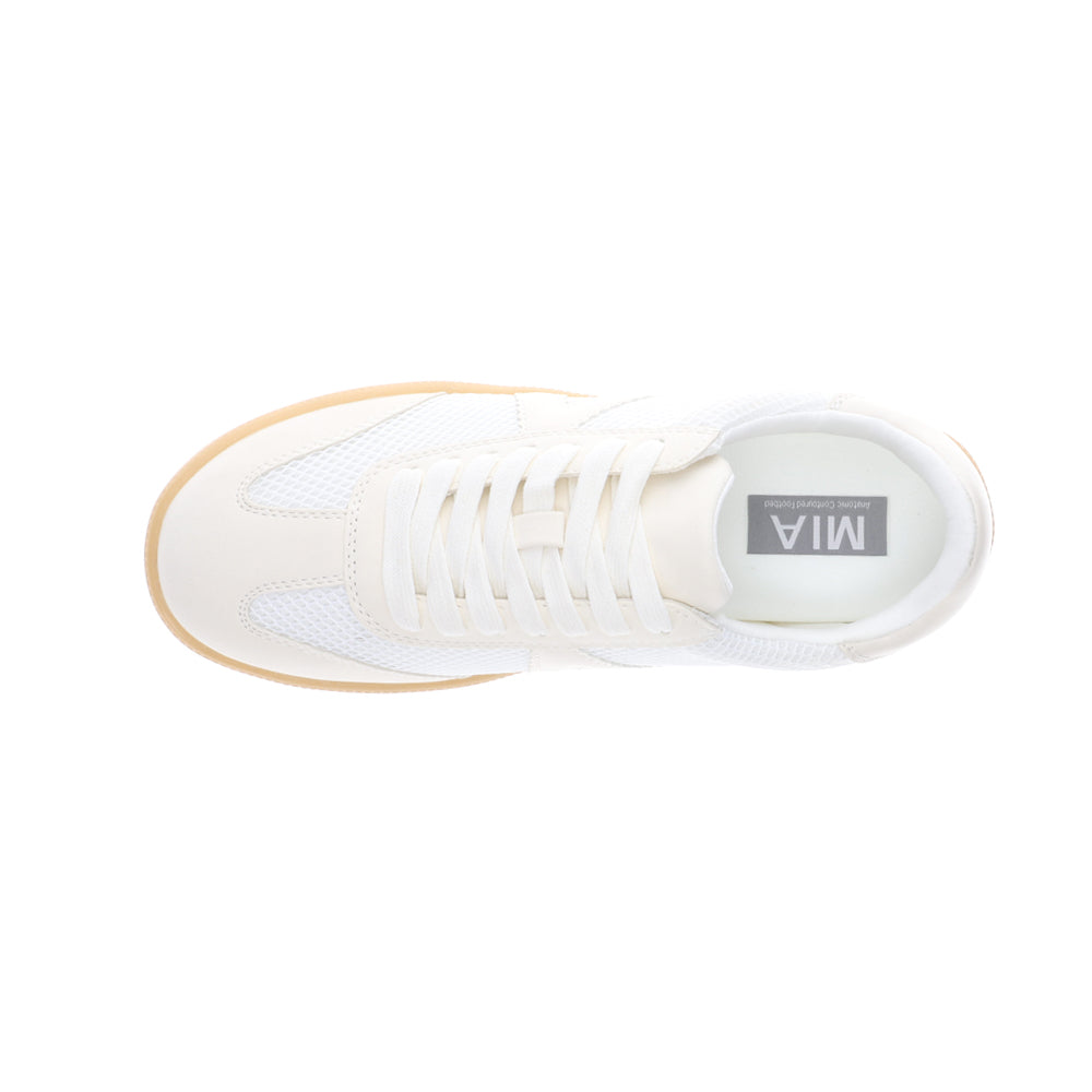 Axel Lace Up Sneakers