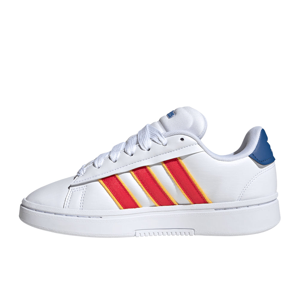 Grand Court Alpha 00s Lace Up Sneakers