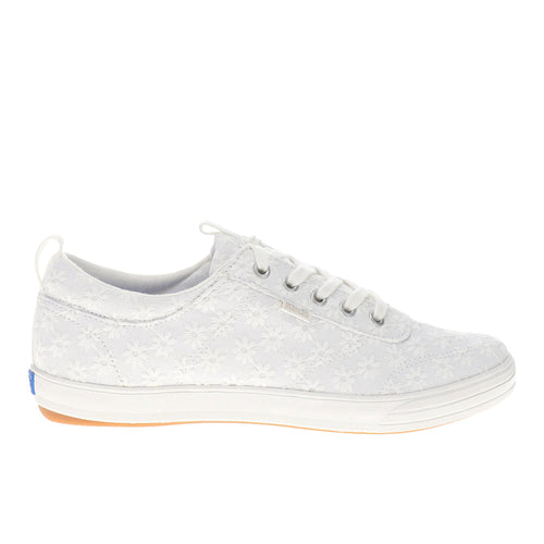 Center III Starburst Eyelet Slip On Sneakers