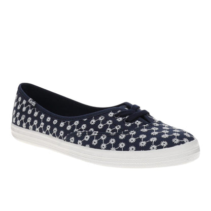 The Mini Daisy Eyelet Slip On Sneakers
