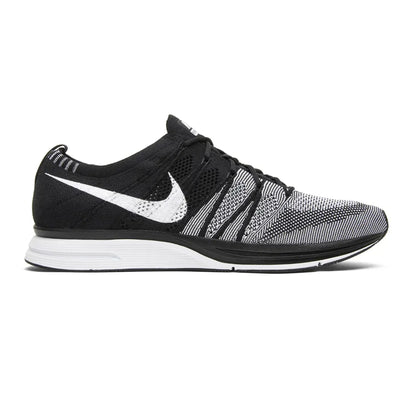 Nike Flyknit Trainer 'Oreo' (2018)