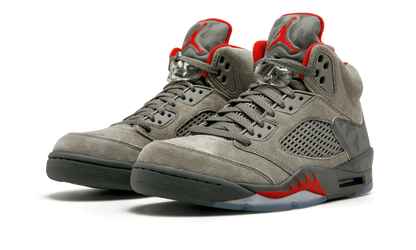 5 Retro "Camo" 136027 051