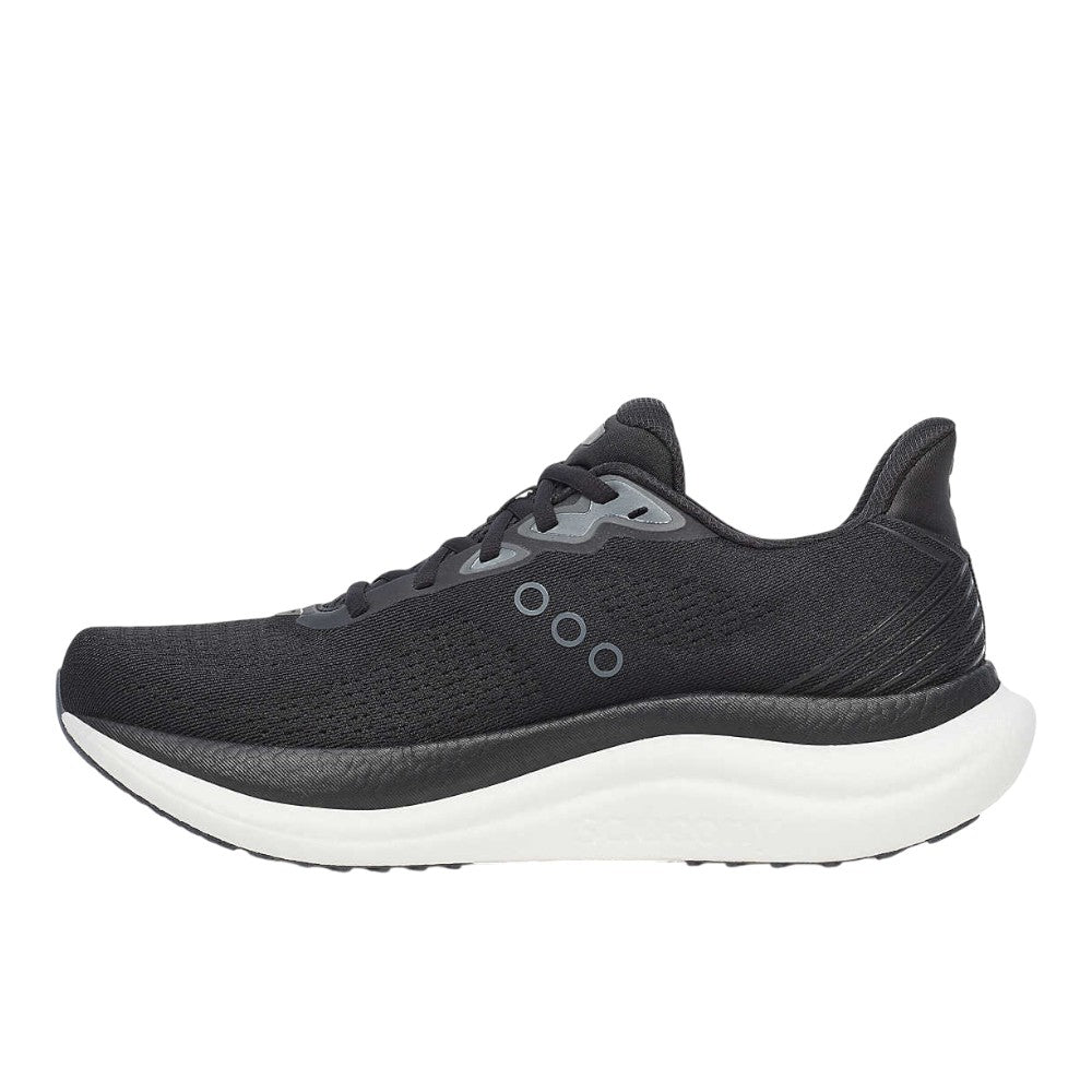 Triumph 23 Wide Running Shoes