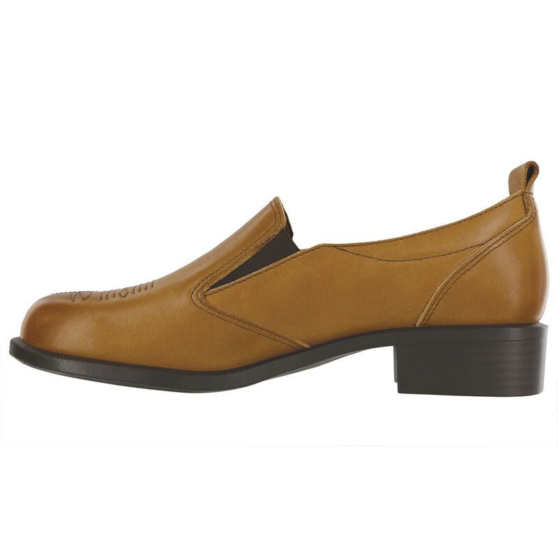 Women's Saddle Oxford Dress Shoe in Hazel