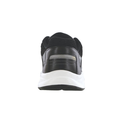 Women's Tempo Lace Up Sneaker in Black