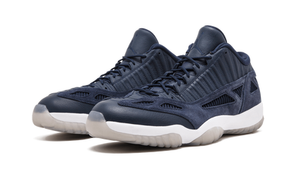 11 Retro Low IE "Obsidian" 919712 400