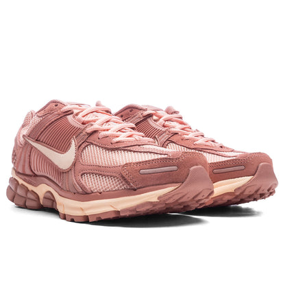 Zoom Vomero 5 - Red Stardust/Crimson Tint/Metallic Platinum
