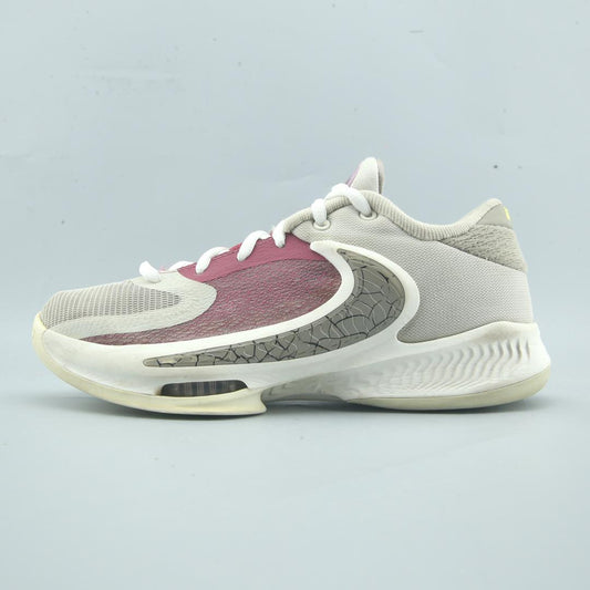 ZOOM FREAK 4
