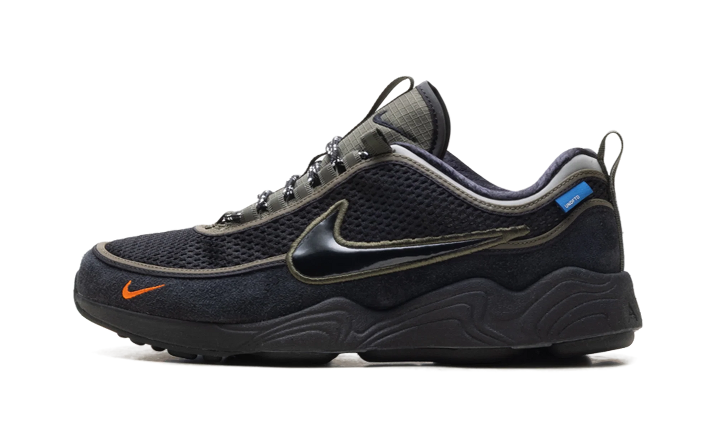 Air Zoom Spiridon "Undefeated Cargo Khaki" HV4847 300