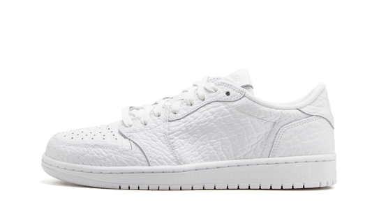 1 Retro Low NS "Triple White" 872782 100