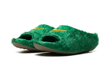 ReactX Rejuven8 Slide ".SWOOSH - Touch Grass" IO9763 300