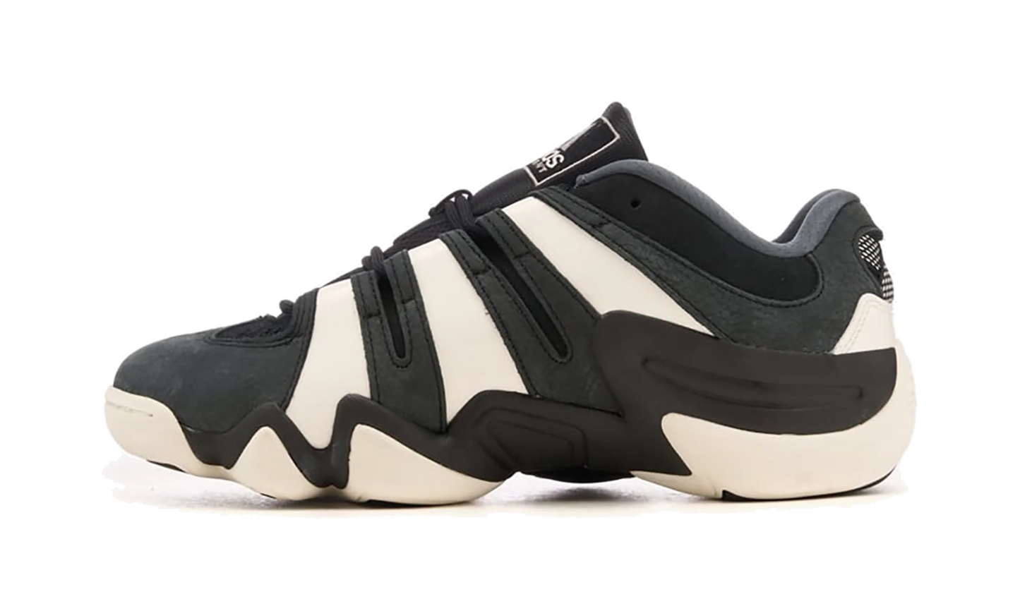 Crazy 8 Low "Black White" ji0338