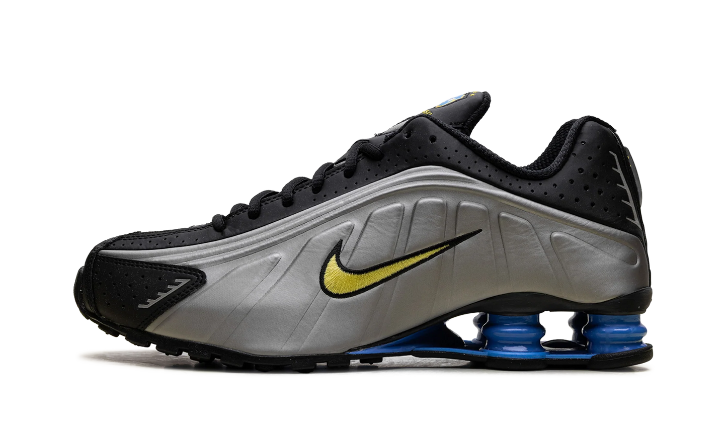 Shox R4 "Brazil" IO8134 001