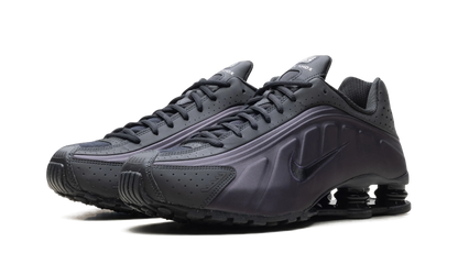 Shox R4 "Cave Purple Black" HQ1988 500