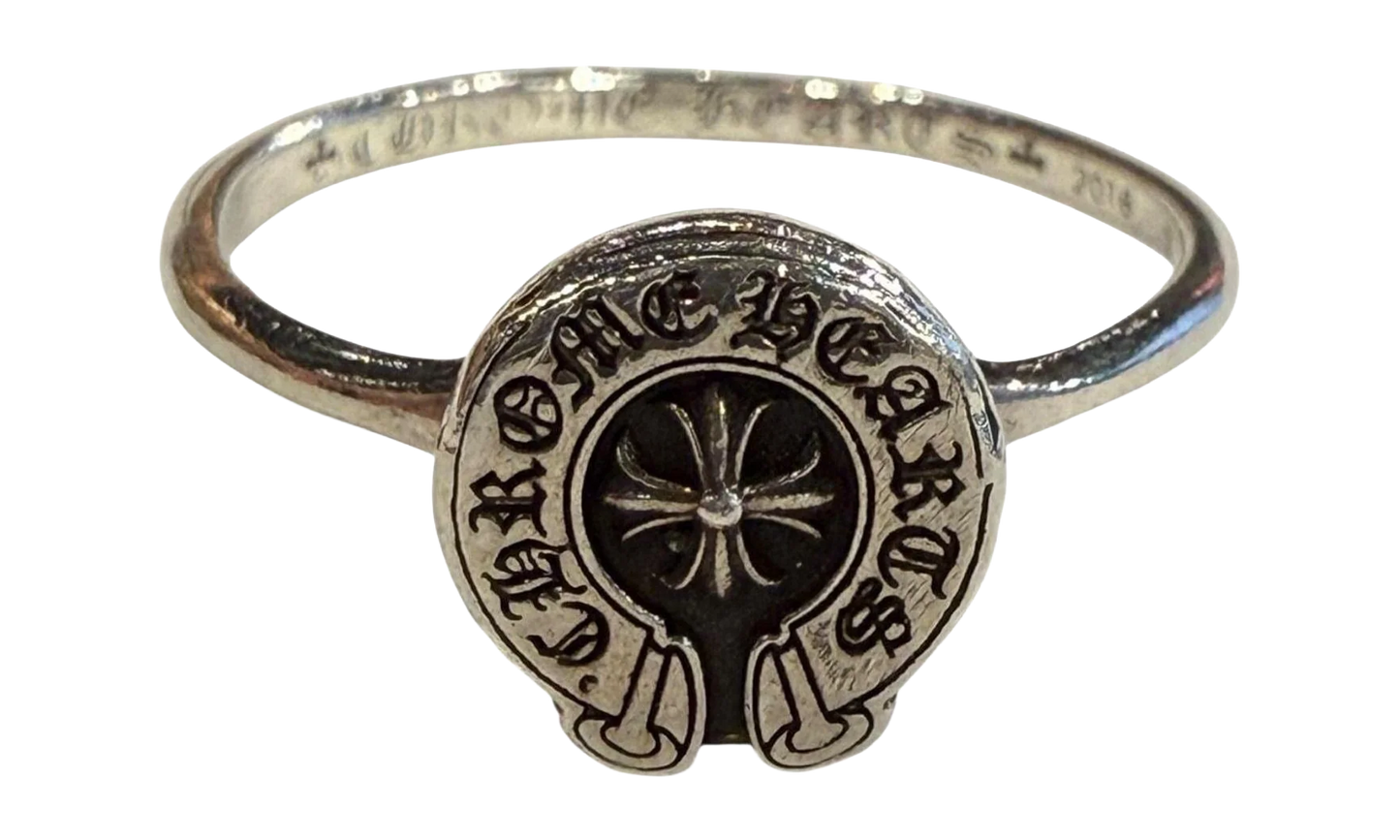 Bubblegum Horsehoe Ring "Silver" CHRM0964