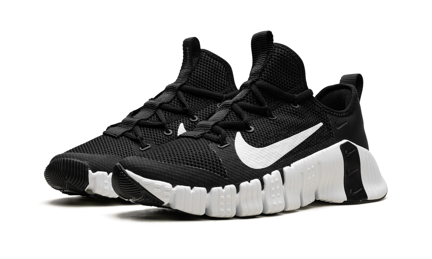 FREE METCON 3 WMNS"Black/ White" CJ6314 010
