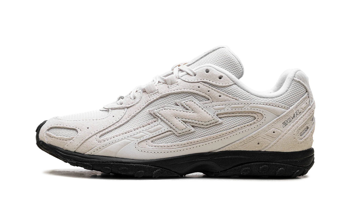 204L "Year of The Horse - White" U204L8OV