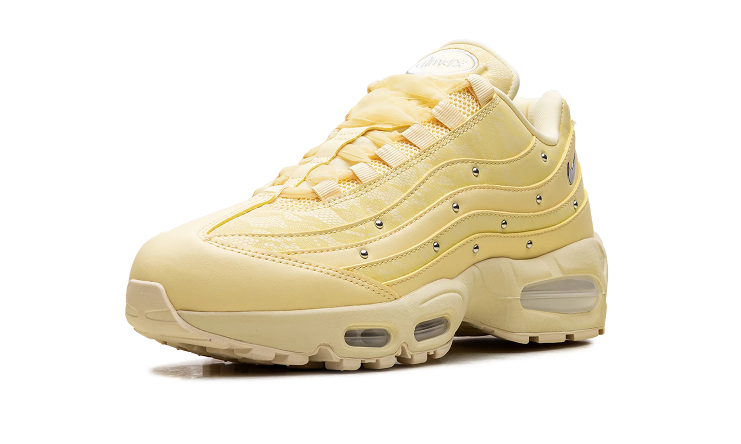 Air Max 95 WMNS "Soft Yellow Silver Studded" IQ3444 722