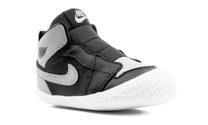 Jordan 1 TD "Shadow" AT3745 013
