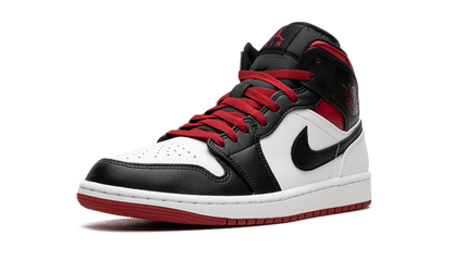 1 Mid "Gym Red Black Toe" DQ8426 106