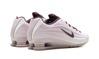 Shox Z SE WMNS "Particle Rose Burgundy Crush" IQ3364 627