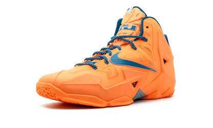Lebron 11 "Atomic Orange" 616175 800