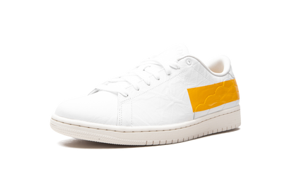1 Low Centre Court "University Gold" DJ2756 102