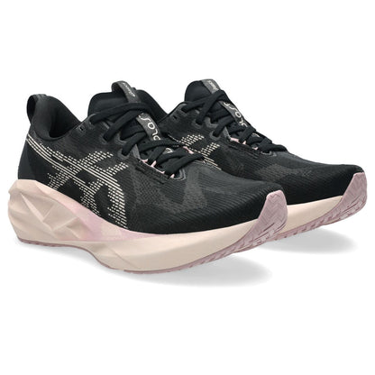 Women's Novablast 5 Running Shoes in Black/Pearl Pink