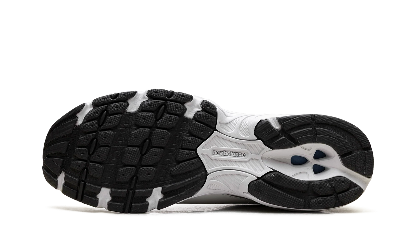 509 "Comme des Garçons Homme White" U509LCG