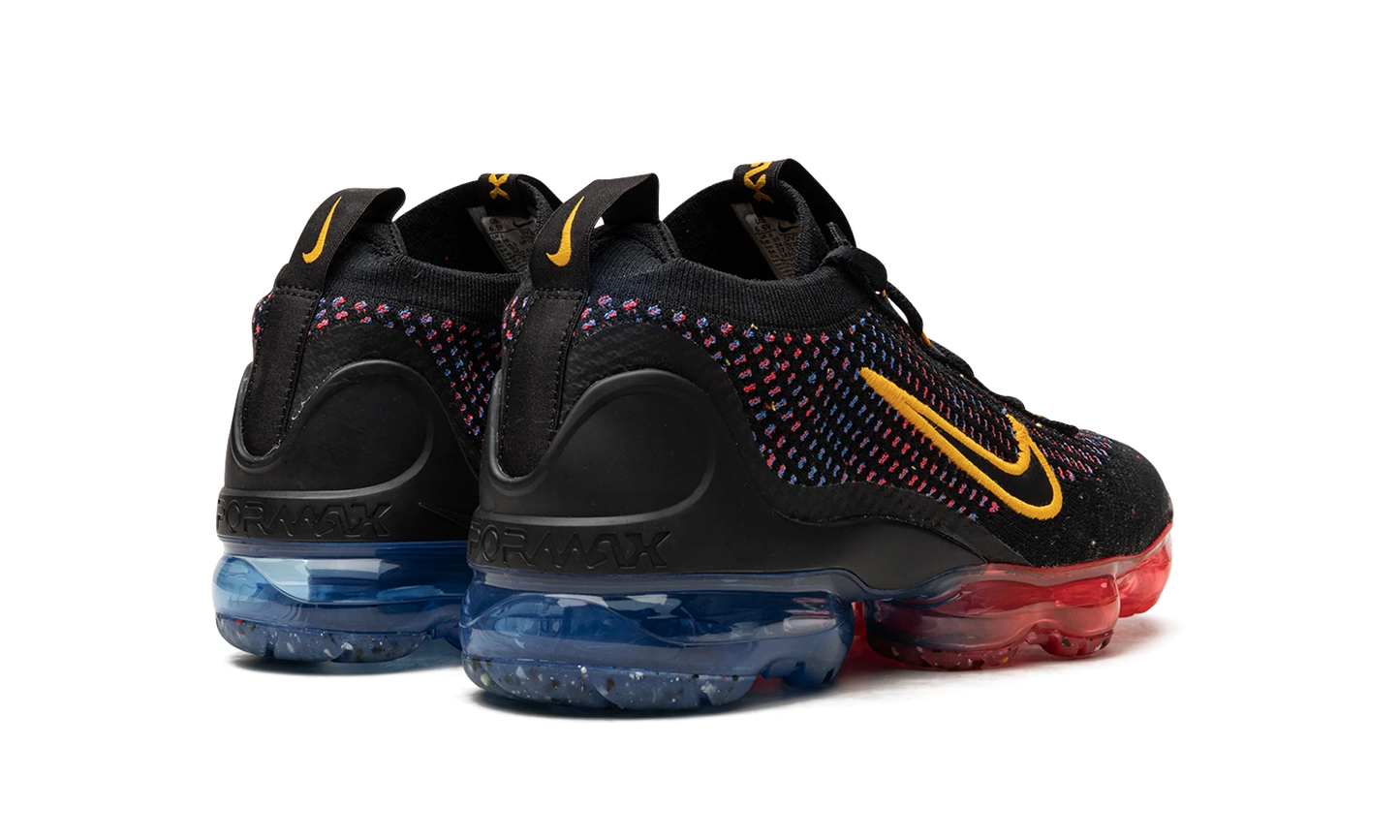 Vapormax 2021 FN NN "Black Photo Blue Crimson Gold" DV2198 001