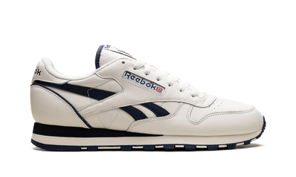 Classic Leather 1983 Vintage "White Navy" 100202782