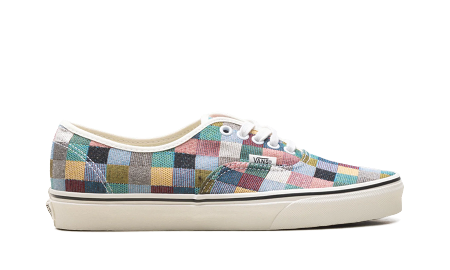 Authentic "Woven Checkers" VN0A38EM011