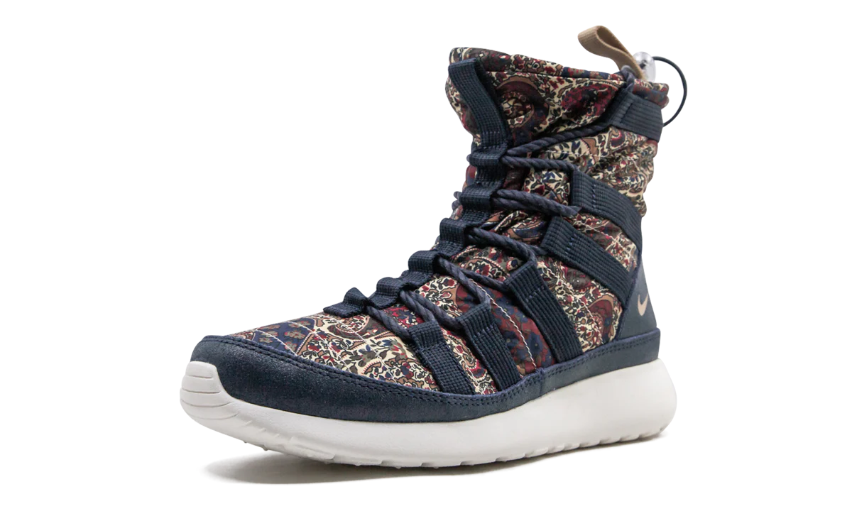 Roshe Run Hi Sneakerboot QS WMNS "Liberty of London Armory Navy" 633519 402