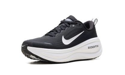 Vomero Plus WMNS "Black White" HV8154 002