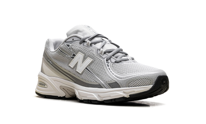 740 "SLATE GREY with GREY MATTER" U740N74F