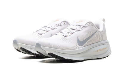 Vomero 18 WMNS "Vast Grey Summit White" HM6804 007