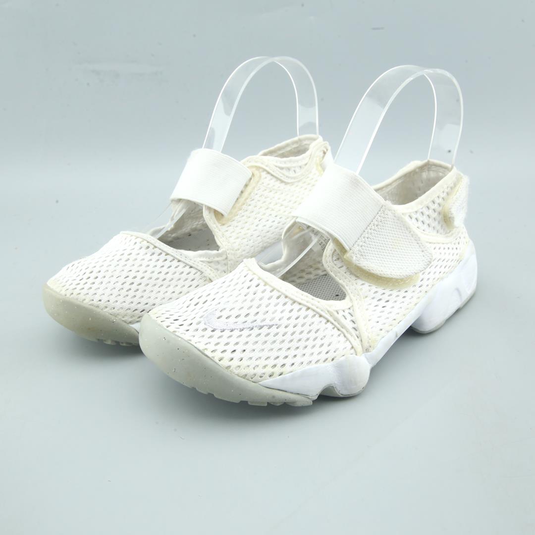 AIR RIFT