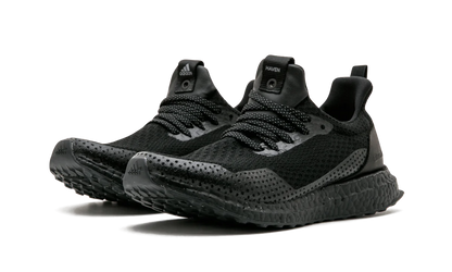 Ultra Boost Uncaged Haven "Triple Black" BY2638