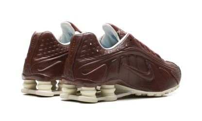Nike Shox R4 WMNS "Dark Pony" IM6690 220