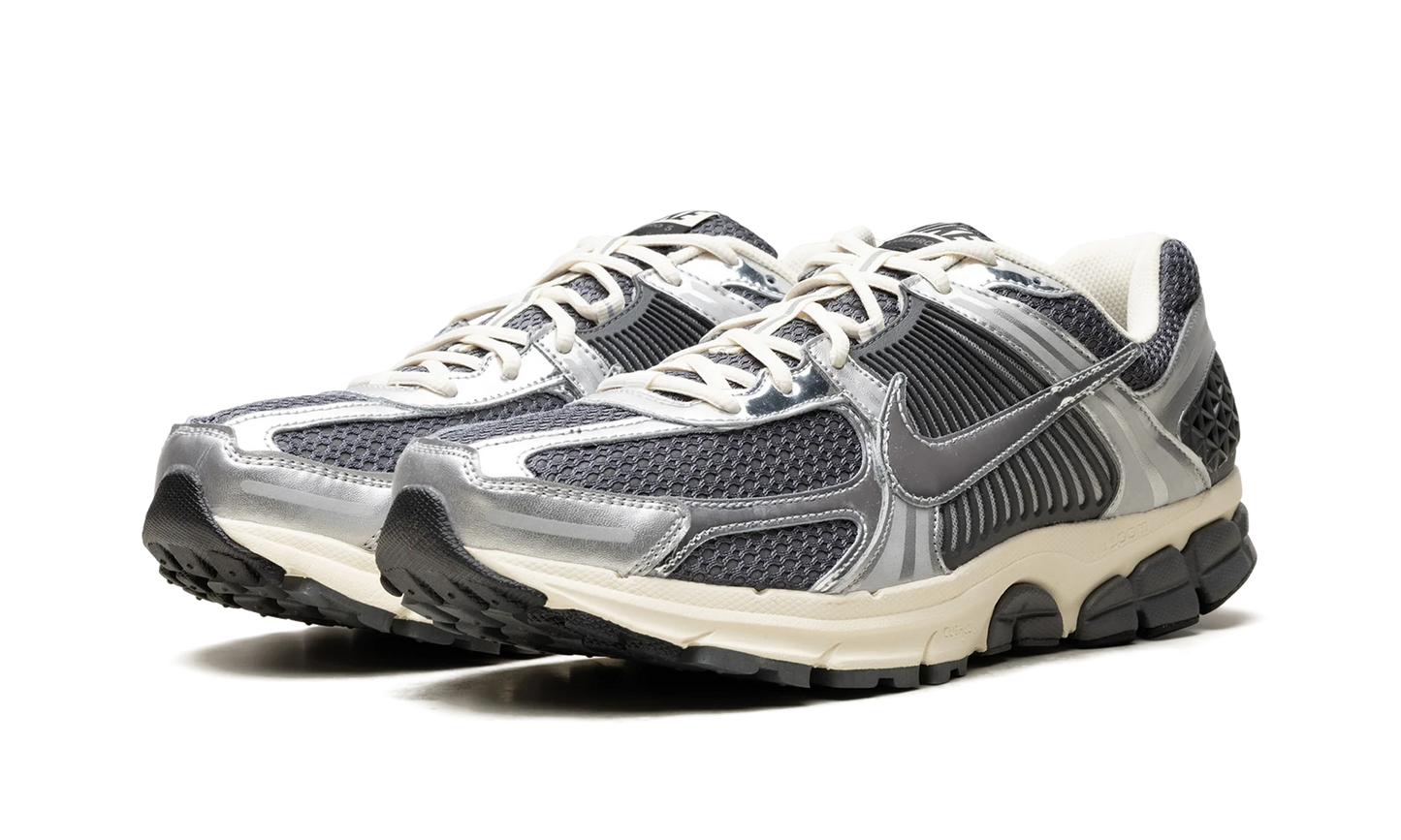 Zoom Vomero 5 "Iron Grey Chrome" IM3486 001