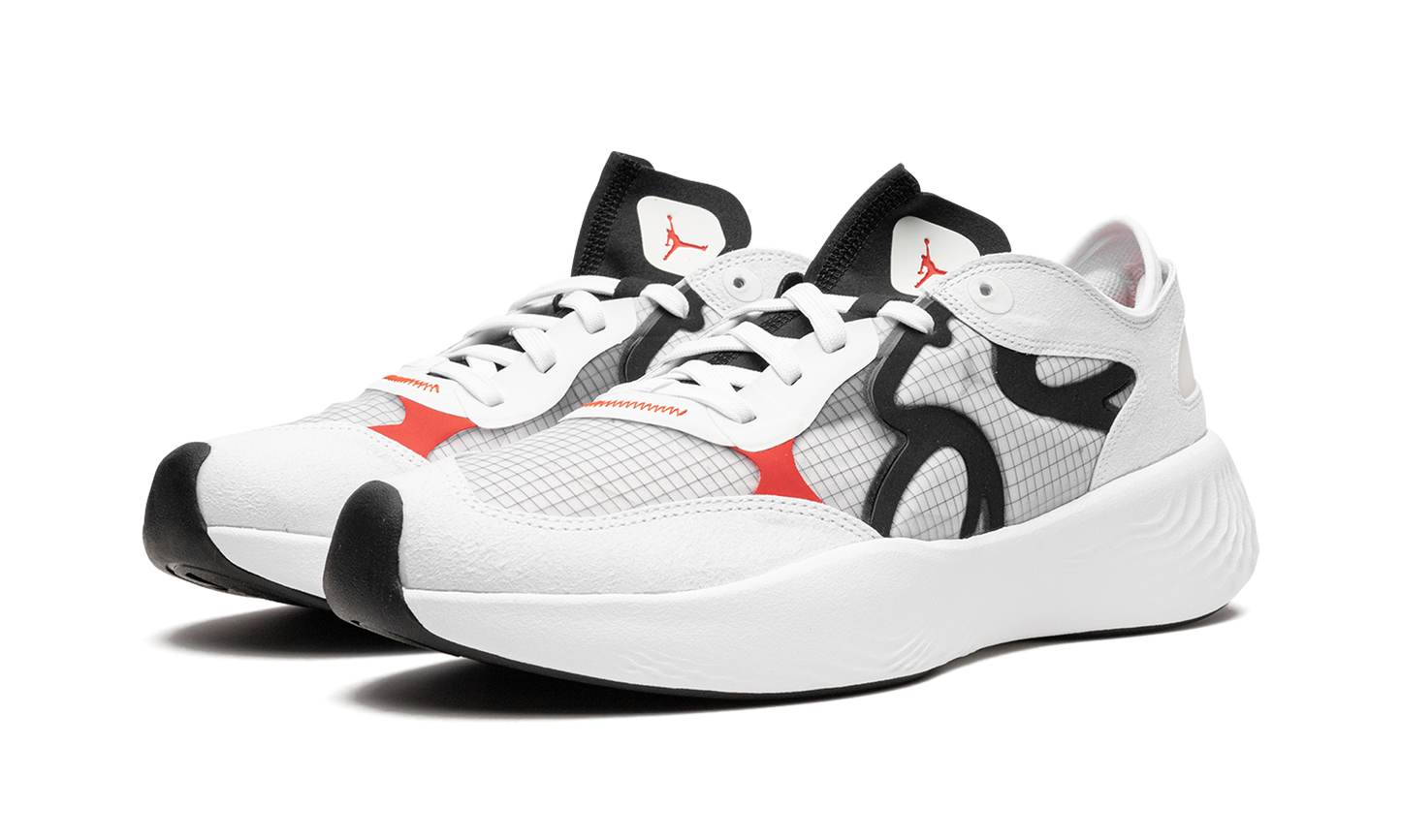 Delta 3 Low "White" DN2647 160
