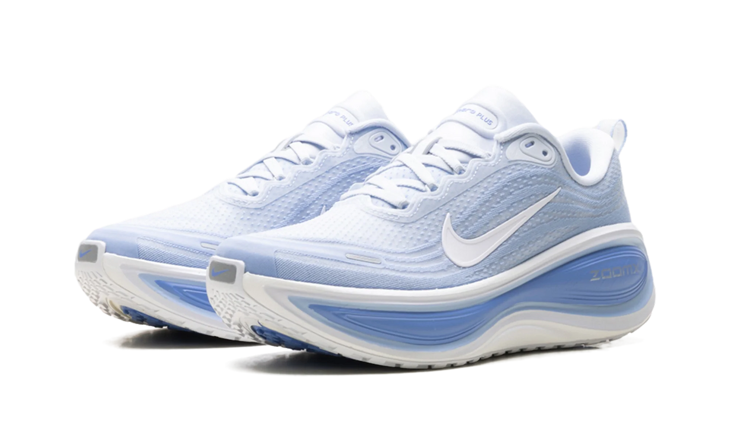 Vomero Plus WMNS "Football Grey Royal Pulse" HV8154 003