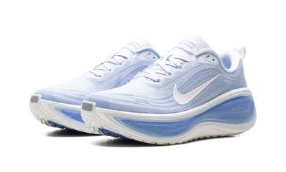 Vomero Plus WMNS "Football Grey Royal Pulse" HV8154 003