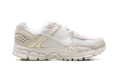 Zoom Vomero 5 WMNS "Phantom Light Bone" HQ0458 003