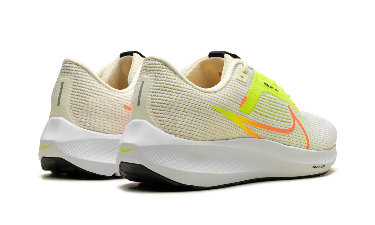 AIR ZOOM PEGASUS 40 WMNS "Coconut Milk Lime" DV3853 101