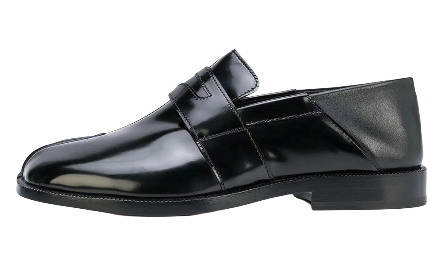 Tabi Loafers WMNS "Black" S39WR0021P2820T8013